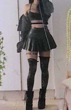 Egirl Fashion, E Girl Outfits, Goth Outfit, Dark Outfits, Gothic Outfits