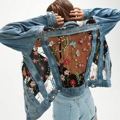 Denim On Denim, Painted Clothes, Vintage Diy, Fashion Images, Mode Inspiration, Art Clothes, Upcycle Clothes, Shibori