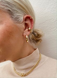 Hey, I found this really awesome Etsy listing at https://www.etsy.com/listing/903481757/3mm-thick-18k-gold-filled-open-hoops Conch Piercing Hoop Chunky, Conch Earring Hoop, Chunky Conch Hoop, Conch Hoop Jewelry, Conch Ring Piercing, Earring Set Ideas, Conch Piercing Hoop, Cartlidge Earrings, Gold Conch Hoop