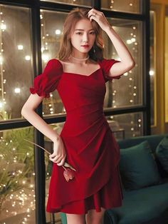 Velvet Dress Ideas, Long Sleeve Mermaid Dress, Outfit Ideas Classy, Sheer Sleeve Dress, Filipiniana Dress, Simple Frock Design, Body Con Dress Outfit, Simple Frocks, Elegant Midi Dresses