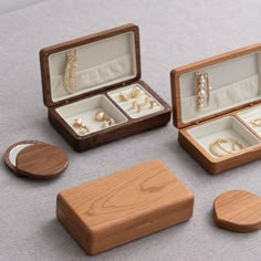 #jewelry box #jewelry organizer #Schmuckkästchen #boîte à bijoux #portagioielli #cajas de joyas #صندوق مجوهرات Wood Jewelry Diy, Wood Jewelry Display, Watch Organizer, My Style Bags, Organization Home, 3d Printing Diy, Woodworking Box, Organizer Jewelry, Diy Wooden Projects