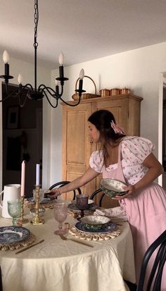 Trad Wife Aesthetic, Milena Ciciotti, Happy Homemaking, Wife Life, Future Lifestyle, Slow Life, Future Wife, Mommy Life, Stay At Home Mom