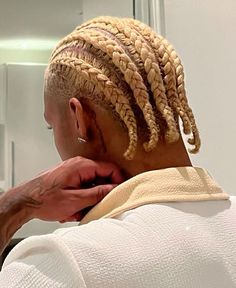 Blonde Hair Braids, Box Braids Styles, Black Box Braids, Guys Grooming, Blonde Dye, Men Blonde Hair