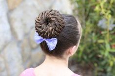 Rope Twisted Pinwheel Bun  #hairstyles #CGHRopePinwheelBun #Bun #twists #updo #promhairstyle #pinwheelbun Bouffant Bun, Easy Bun Hairstyles For Long Hair, 5 Minute Hairstyles, Pin Wheel, Easy Bun, Victorian Hairstyles, Easy Bun Hairstyles, Latest Hair Trends