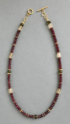 BeaJarenoJewelleryoneofakindbeadednecklaceinrecycled24ctyellowgoldvermeilwithgarnetgoldcitrinegreentourmalinehandcraftedinlondon Indian Bead Necklace, Garnet Beaded Necklace, Yellow Necklace Bead, Necklace Beads Ideas, Handmade Jewelry Ideas Necklace, Garnet Jewelry Necklace, Diy Beaded Necklaces, Summer Beaded Necklace, Necklaces Collection