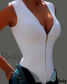 Fisdy - Elegante body sin mangas con cremallera frontal y cuello en V Y2k Tops, Estilo Chic, Sleeveless Bodysuit, Neck Designs, Sleeve Styles, Night Out, Summer Fashion