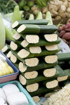 there are many different types of vegetables on display