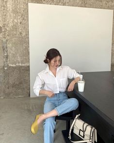 Prof Love, Outfit Escuela, Celana Denim, Style Korea, Mia 3, Casual Day Outfits, Korean Girl Fashion