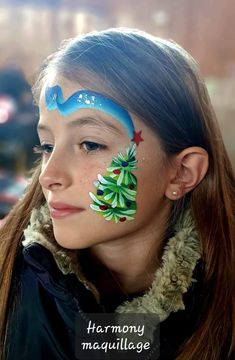 Face Painting Christmas Easy, Christmas Unicorn Face Paint, Christmas Easy Face Painting, Quick Christmas Face Painting, Christmas Facepainting Kids Easy, Face Paint Makeup, Kids Face Paint