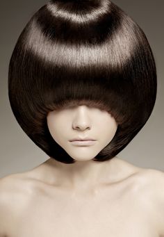 Artistic hairstyles Artsy Haircut, Straight Hair Styling, Artistic Hairstyles, 70s Hairstyles, Big Mushroom, Sleek Straight Hair, Pageboy Haircut, Easy Professional Hairstyles, Hair Movie