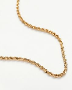 Fine Classic Rope Chain Necklace 14ct Solid Gold. An Iconic Design, Refined. Fluid Enough to Become Your Second Skin, Our Italian Rope Chain Necklace is Handcrafted in 14K Solid Yellow Gold, with an Ultra-Minimalist Appeal. Metal: 14K Solid Gold Dimensions: 450mm (Length) Total Length: 450mm with Extension Links at 410mm, 430mm and 450mm Weight: 7. 26g Product Code: Fj-G-N4-Ns Classic Round Rope Chain Necklace, Formal Gold Tarnish-resistant Rope Chain Necklace, 14k Gold Link Rope Chain Necklace, Elegant 14k Gold Tarnish Resistant Rope Chain Necklace, Classic Rope Chain Necklace In 14k Gold, 14k Gold Rope Chain Luxury Necklace, 14k Gold Oval Link Rope Chain Necklace, Luxury 14k Gold Rope Chain Necklace, 14k Gold Rope Chain Necklace For Formal Occasions