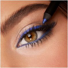 Combining rich pigments with a melting, easy-to-blend texture, KIKO Milano’s Intense Colour Long Lasting Eyeliner delivers eye-catching definition in an instant. The pencil offers a variety of eye looks, ranging from no-makeup makeup to editorial glamour.  Arriving in matte and pearl finishes, the water-resistant formula glides seamlessly across the skin without tugging or skipping, locking into place for up to 10 hours. The dual-ended eyeliner pencil is equipped with an integrated sponge, helpi Blue Eyeliner Looks, Intense Eye Makeup, Plum Eyeshadow, Evening Eye Makeup, Hazel Eye Makeup, Blue Eyeliner, Long Lasting Eyeliner, Eye Makeup Techniques, Best Eyeliner