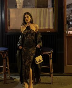 Jazz Club Aesthetic, Rockstar Girlfriend Aesthetic, Mafia Dress, Winter Night Outfit, Lace Dresses For Women, Girlfriend Aesthetic, Maquillage On Fleek, Lace Prom Dresses, Rockstar Girlfriend