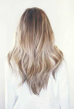 Long Hair V Cut, V Cut Hair, V Shaped Haircut, V Shape Hair, Hair Cuts 2017, Long Hair Tips, Super Hair, Haircuts For Medium Hair, Long Layered Hair