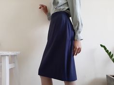 "Vintage MISSONI Donna Navy Blue Straight Skirt - 50% Wool 50% Viscose fabric - Nylon zipper up back - Fixed waist - Fully lined - Made in Italy - Very good vintage condition Measurements : Waist : 27\" Hips : 39\" Total length : 24.5\" Model height : 5'6\" bust : 33\" waist : 25\" hips : 35\" Please read the policies tab before purchase. I can't have a model for clothes of all sizes, but I have already clearly written a model size. If you have questions about the size, picture, or others, pleas Elegant Blue Stretch Skirt, Blue Workwear Skirt For Summer, Blue Relaxed Fit Pencil Skirt For Summer, Blue Skirt For Summer Workwear, Blue Fitted Skirt For Formal Occasions, Spring Formal Blue Pencil Skirt, Blue Summer Skirt For Work, Blue Formal Midi Skirt, Formal Blue Skirt