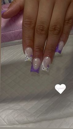 Purple Hello Kitty Nails Acrylic, Purple Hello Kitty Nails Short, Nails Inspiration Purple Short, Medium Square Acrylic Nails Hello Kitty, Purple Nails Hello Kitty, Simple Nail Ideas Purple, Purple Set Nails, Nail Ideas Purple Short, Short Acrylic Nails Purple Design