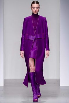 Purple Outfit, London Fashion Weeks, Fall 2014 Fashion, Purple Coat, Purple Outfits, David Koma, Purple Love, Review Fashion, Fashion Week Runway