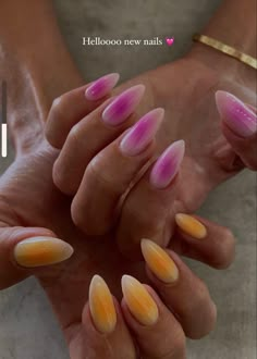 Summer Nails 2025, Airbrush Nails, Broken Nails, Summery Nails, Classy Acrylic Nails, Cute Summer Nails, Vacation Nails, Yellow Nails, Nails 2024