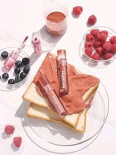 Lip Cream Photography, Lipstick Campaign, Chocolate Lipstick, Color Recipe, Photoshop Lessons, Butterfly Makeup, Lip Matte, Food Photoshoot, Tint Lipstick