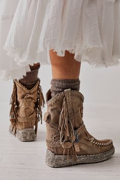 Arya Mocc Boots | Free People Moccasin Boots Outfit, Ranch Fashion, Fringe Moccasin Boots, Short Cowboy Boots, Cowgirl Couture, Fringe Moccasins, Suede Fringe Boots, Hippie Boots, Drying Racks