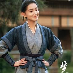 A Dream of Splendor (2022) - Photos - MyDramaList A Dream Of Splendor, Ancient Chinese Clothing, Mulan Disney, Modern Asian, Good Night Moon, Chinese Clothing, Chinese Actress, How To Draw Hair, Character Portraits