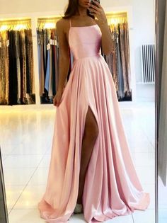 Brides Made Dress, Dusty Pink Prom Dress, Prom Prep, 2023 Party, Marine Ball, Evening Gala, Classy Prom, Dance Parties, Dress Sleeves