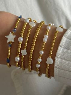 clover bracelet – ivory moon Bead Bracelets Aesthetic, Mother Pearl Jewelry, Gold Beaded Bracelets, Preppy Accessories, Small Bead Bracelet, Gold Bead Bracelet, Clover Bracelet