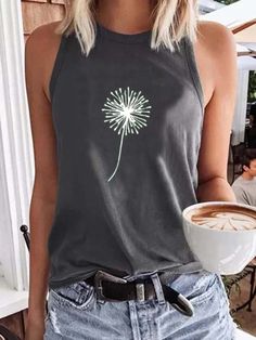 Basic Blouses, Sleeveless Tops Summer, Womens Tops Summer, Summer Tank Tops, Streetwear Y2k, Tees For Women, Streetwear Women, Dressy Casual, Printed Tank Tops