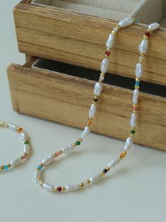 Metal: 18k Recycled Gold Plated On Brass Gemstone: Multi Stone Pearl: Freshwater Baroque Pearls Chain Length: 370-470mm Weight: 12g Braid Necklace, Necklace Ideas Handmade, Sliver Earrings, Beaded Jewels, Enamel Earrings, Pearl Chain, Metal Earrings, Metal Necklaces, Gemstone Colors