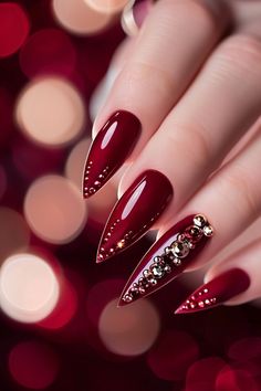 ✨ Sparkle into the season with these glam burgundy nails featuring dazzling gems! Elevate your fall style and shine all day. Find more fall nail inspo at nailhow.com. 🍁 #fallnailideas #fallnailcolors #fallnailinspo Burgundy Nails With Gems, Burgundy Nails With Rhinestones, Thanksgiving Nails Design, Nails Design Fall, Thanksgiving Nails Design Fall, Fall Thanksgiving Nails, Classy Nail Art Ideas, Classy Nail Art, Thanksgiving Nail Designs