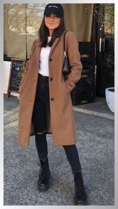 Mid Size Wardrobe, Transitional Winter Spring Outfits, Travel Coat, Thanksgiving Outfit Ideas, Cute Thanksgiving Outfits, Thanksgiving Outfit Women, Thanksgiving Outfits