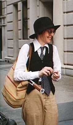 Diane Keaton in Annie Hall Dandy Look, Looks Adidas, Photographie Portrait Inspiration, Woody Allen, Spring Fashion Trends