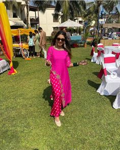 Always look on the pink side of life💖 Arrange Marriage, Stylish Kurtis Design, Trendy Outfits Indian, Lace Dress Design, Designer Kurti Patterns, Indian Dresses Traditional, Traditional Indian Outfits, Dress Design Patterns, Trendy Dress Outfits