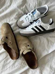 Neutral Brown Aesthetic, Stockhome Style, Fashion Scandinavian, Samba Sneakers, Joey Potter, Men Adidas, Adidas Sambas