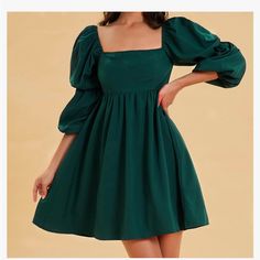 Super Cute Dress!!! Perfect Holiday Color!!! 34-38” Bust, 35” Long. Square Neck Dress Long, Short A Line Dress, Chiffon Mini Dress, Square Neck Dress, Green Mini Dress, Super Cute Dresses, Short Mini Dress, Long Puff Sleeves, Dress Long