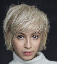 Short Shaggy Blonde Hairstyle Shinion Hair, Wispy Layers, Short Haircuts With Bangs, Balayage Bob, Textured Bob, Balayage Blonde, Bob Hairstyles For Fine Hair, Short Layered Haircuts, Braid Hairstyles