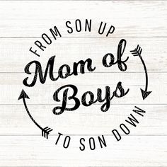 the mom of boys to son down svt file is shown in black and white