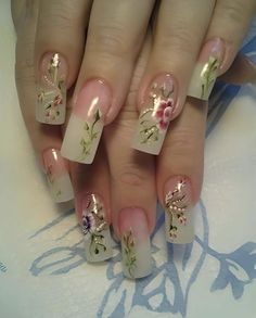 Nail Roses Design Flowers, American Manicure With Design, Natural Square Acrylic Nails, Early 2000s Nails, Emo Y2k Nails, Manicure Clear, Wild Nails, American Manicure, French Nail