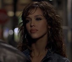 Jessica Alba 90s Aesthetic, Jesica Alba 90s Honey, Early 2000s Movies Aesthetic, Jessica Alba Brown Hair, Honey Daniel, Jennifer Alba