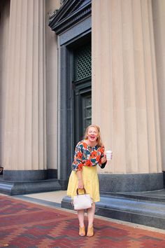 Colorful Fall Fashion Outfit | Thrift Store Outfit Ideas Bright Fall Outfits, Quirky Outfits, Colorful Fall Outfits, Outfit Ideas Colorful, Fall Thrift, Store Outfits, Outfit Modest, Colorful Outfit