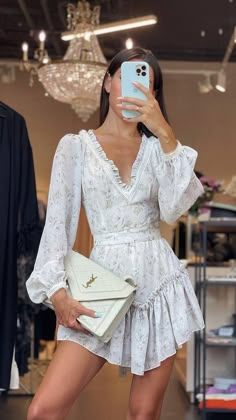 Boho Party Dresses, Korean Fashion Women Dresses, Fashion Outfits Dresses, Outfits Dresses, Look Older, Fashion Mistakes, Comfy Fashion, Feminine Outfit, Elegant Outfit