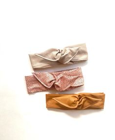 ♥♥ FOLLOW US ON INSTAGRAM FOR SALES AND FREE GIVEAWAYS INSTAGRAM:  @shopjocelovely ♥Our headbands are super cute with any outfit, and are so easy- simply wrap around your head and twist the ends around the front to create your bow!  ♥Carefully packaged for perfect gift giving- convo us to include a hand written gift tag/note  Length: 29 inches Width:    2 inches { H O W T O W E A R } ♥Classic Bow: Wrap headband around the back of the head, and twist the ends once to create the pictured look. ♥bo Pumpkin Headband, Free Giveaways, Wrap Headband, Wire Headband, Pink Pumpkin, Back Of The Head, Pink Pumpkins, Writing Gifts, Twist Knot