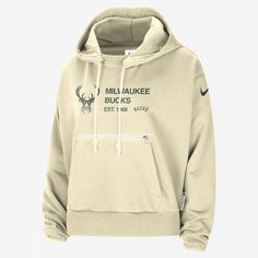 Our Standard Issue Bucks hoodie combines classic looks with a performance feel for today's athlete. Sweat-wicking tech helps you stay dry and an oversized fit helps keep you comfortable. Milwaukee Bucks, Active Wear For Women, Nike Dri Fit, Milwaukee, Classic Looks, French Terry, Dri Fit, Pullover Hoodie, Nike Women