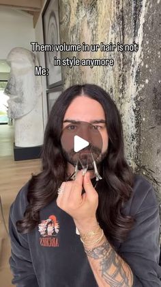 Hair Volume Hacks, Hairstyle Volume, Volume Hairstyles, Style Tricks, Braided Ponytail Hairstyles, Playing With Hair, Corte De Cabelo Masculino, Hair Videos Tutorials, Sleek Hairstyles