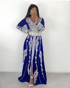 Wedding Dubai, Long Sleeve Prom Dress, Morrocan Fashion, Sleeve Prom Dress, Hijab Dress Party, Estilo Hijab, Kaftan Designs, Makeup Pro