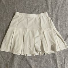 Brand New Condition. Stretchy Waist. Cheer Preppy, Couture Skirts, White Pleated Skirt, Skirts White, High Waisted Bottoms, Take My Money, White Skirts, White Cream, Cream White