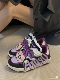 Futuristic Shoes, Shoes Aesthetic, Kicks Shoes, Stunning Shoes, Purple Shoes