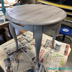 Side Table Makeover Diy, Repurpose Wood, Grey Farmhouse, Beach Farmhouse, Painted End Tables, Coastal Deco, Side Table Makeover, Wooden Outdoor Furniture, Furniture Remodeling