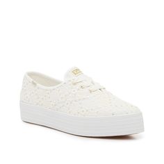 Keds-Point Platform Sneaker - Women's Stylish and chic, the Keds Point platform sneaker brings together two trendy details in one classic silhouette. This sporty pair is elevated by a sleek almond toe and flatform design for a fashionable touch. Platform Wedding Sneakers, Wedding Shoes Sneakers, Wedding Sneakers, Gold Lace, Platform Sneaker, Cream And Gold, Classic Silhouette, Keds, Wedding Shoes