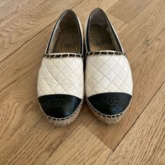 Size 38 Chanel Espadrilles, Shoes Chanel, Chanel White, Espadrille Shoes, Chanel Shoes, Espadrilles, White Black, White And Black, Chanel